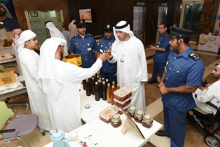 Dubai Customs organizes awareness-raising honey exhibition