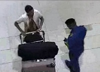 Bags Thief Falls in the Hands of Customs Inspectors at DIA