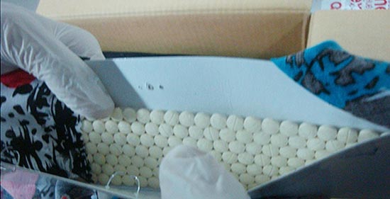 Dubai Customs foils bid to smuggle over 13 thousand Captagon pills
