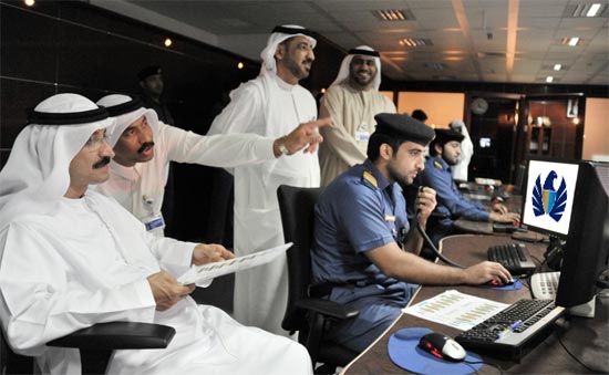 Sultan Bin Sulayem meets with Dubai Customs managers at Dubai Customs and focuses on strengthening communication with diplomatic missions and business communities