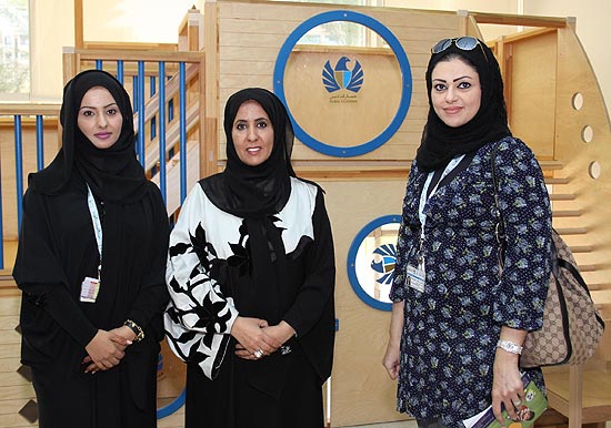 A delegation from Khalifa Hospital Abu Dhabi visits Dubai Customs Nursery