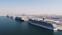 Rashid Ports receives 4 giant cruise ships simultaneously