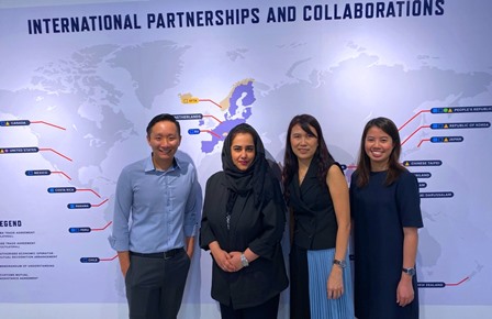 Dubai Customs discusses more cooperation in governance with Singaporean counterpart 