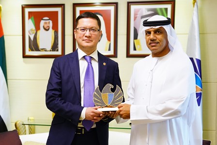 Dubai Customs’ Director General discusses bilateral cooperation with Kazakhstani Consul General