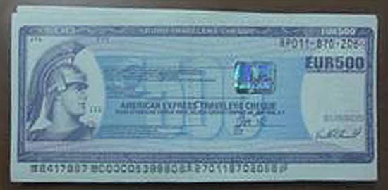 Dubai Customs seizes 1000 counterfeited travelers cheques in dollars and euros
